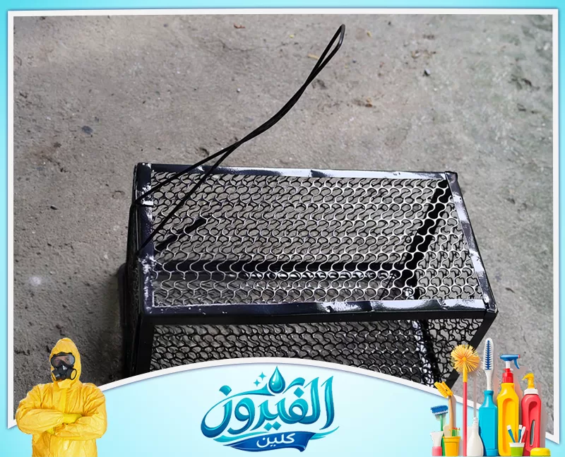 مكافحة الفئران بالظهران للمنازل 0562185880 شركة الفيروز مصيدة قوارض تقليدية من القفص الشبكي، جاهزة للاستخدام مع آلية التشغيل المنحنية.